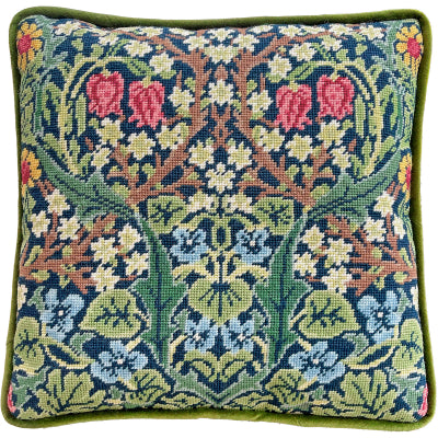 Blackthorn Needlepoint Kit by Bothy Threads