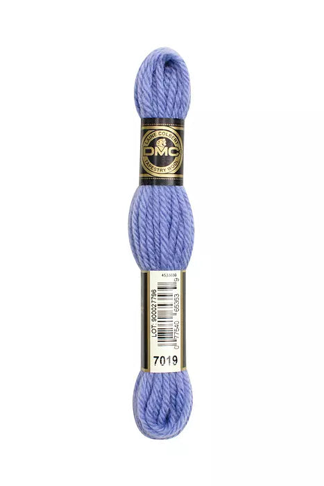 DMC Tapestry Wool Chart - Blanc, Ecru, Noir & 7000 - 7099