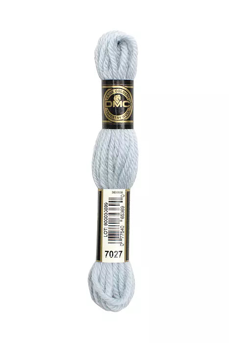 DMC Tapestry Wool Chart - Blanc, Ecru, Noir & 7000 - 7099
