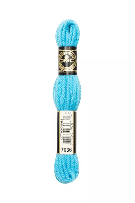 DMC Tapestry Wool Chart - Blanc, Ecru, Noir & 7000 - 7099