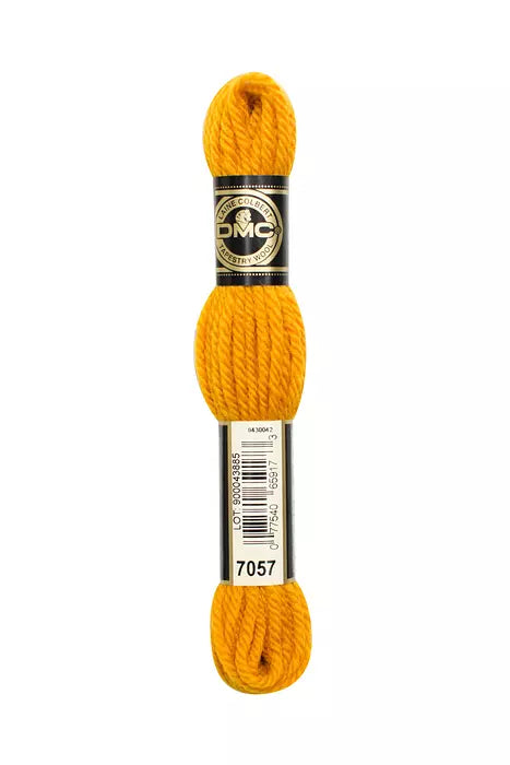 DMC Tapestry Wool Chart - Blanc, Ecru, Noir & 7000 - 7099