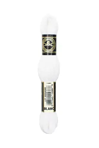 DMC Tapestry Wool Chart - Blanc, Ecru, Noir & 7000 - 7099