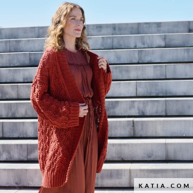 All Seasons 7 pattern magazine - Concept by Katia