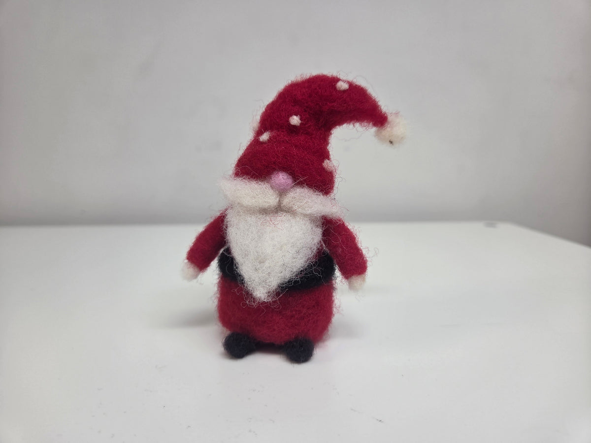 Beginner Needle Felting : Winter Holiday Gnome