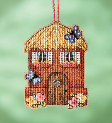 MH16-2216 Straw House