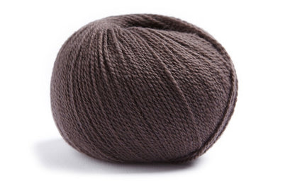 Brown ball of merino wool and cashmere yarn from Lamana