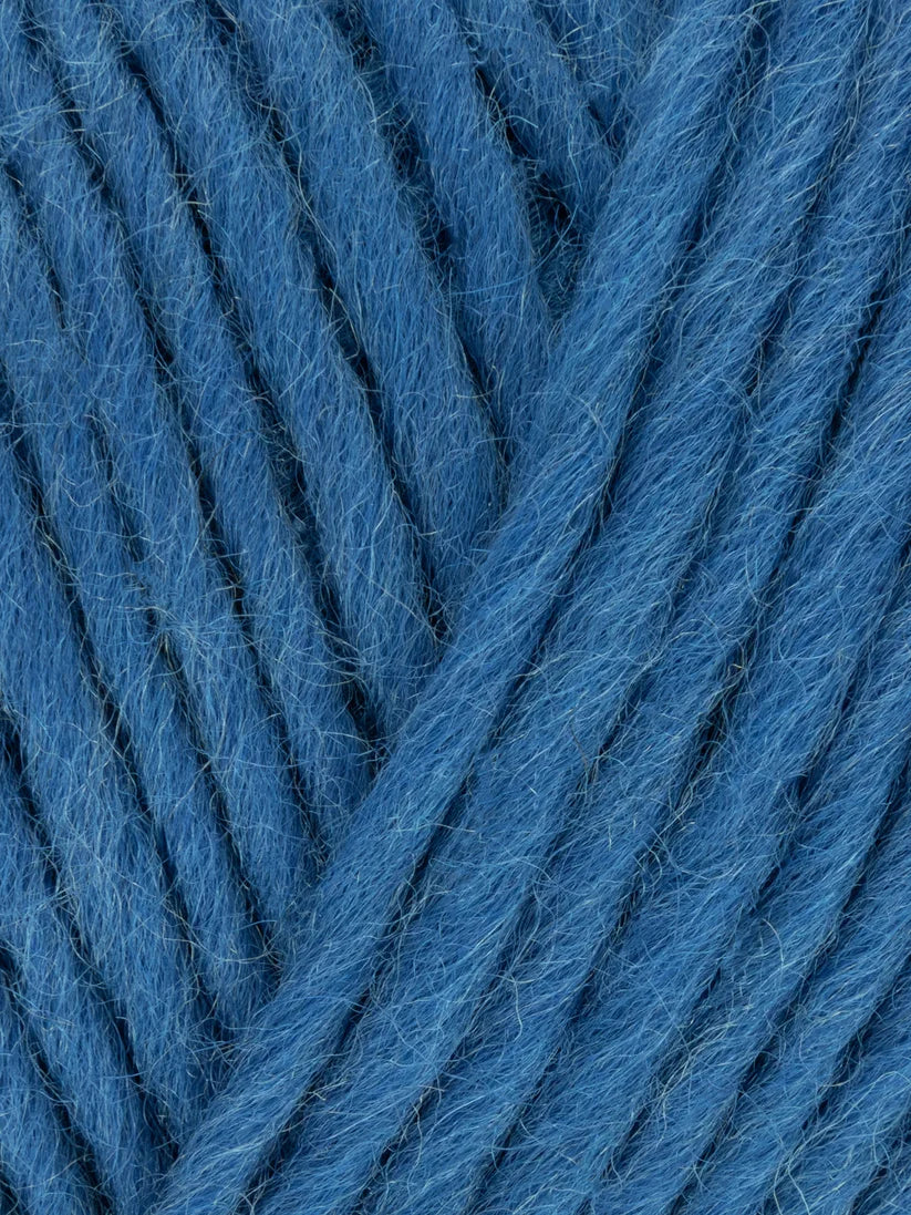 Retreat Chunky Roving