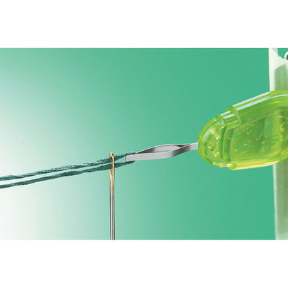 Clover 8611 Embroidery Threader