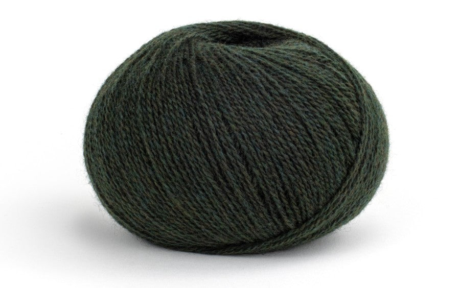 Deep green ball of merino wool and cashmere yarn from Lamana