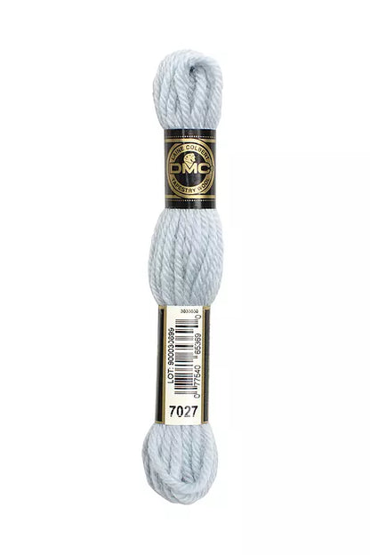 DMC Tapestry Wool Chart - Blanc, Ecru, Noir & 7000 - 7099