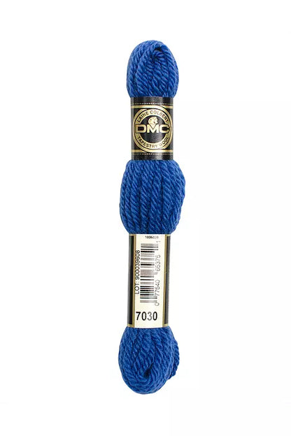 DMC Tapestry Wool Chart - Blanc, Ecru, Noir & 7000 - 7099