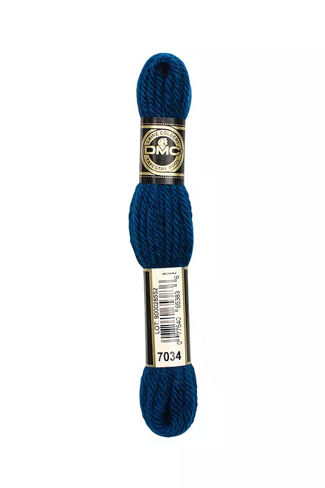 DMC Tapestry Wool Chart - Blanc, Ecru, Noir & 7000 - 7099