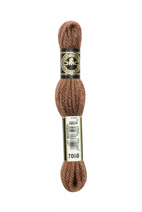 DMC Tapestry Wool Chart - Blanc, Ecru, Noir & 7000 - 7099