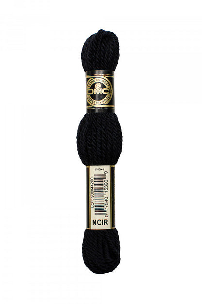DMC Tapestry Wool Chart - Blanc, Ecru, Noir & 7000 - 7099