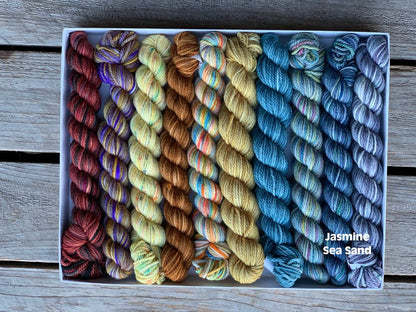 Jasmine Pencil Box