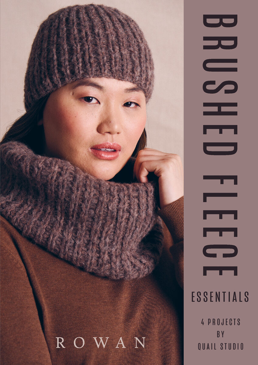 4 Projects Brushed Fleece Essentials - Book-D