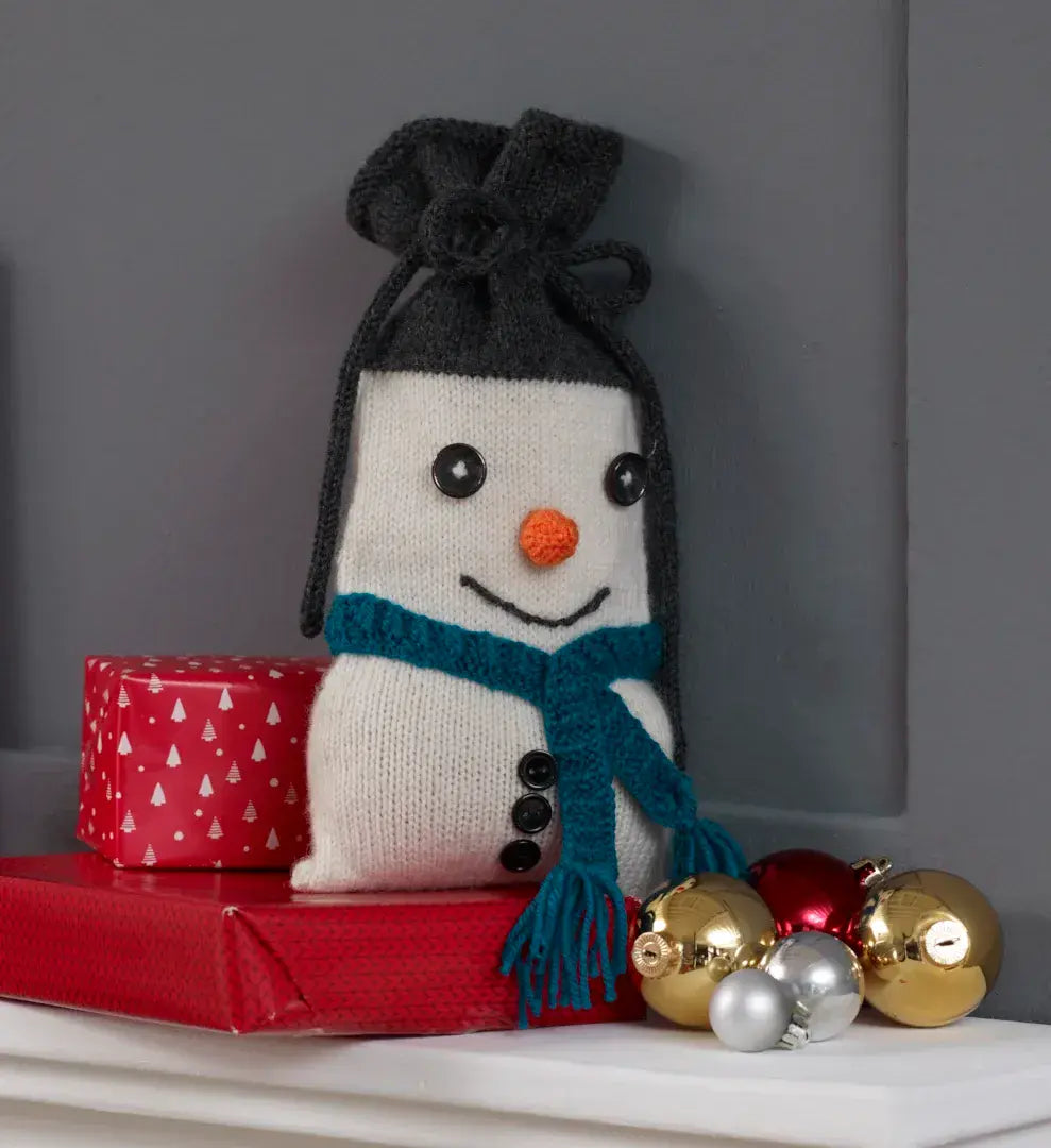 Christmas Knits Book 5