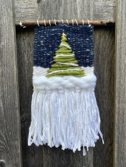 Winter Themed Weaving Class