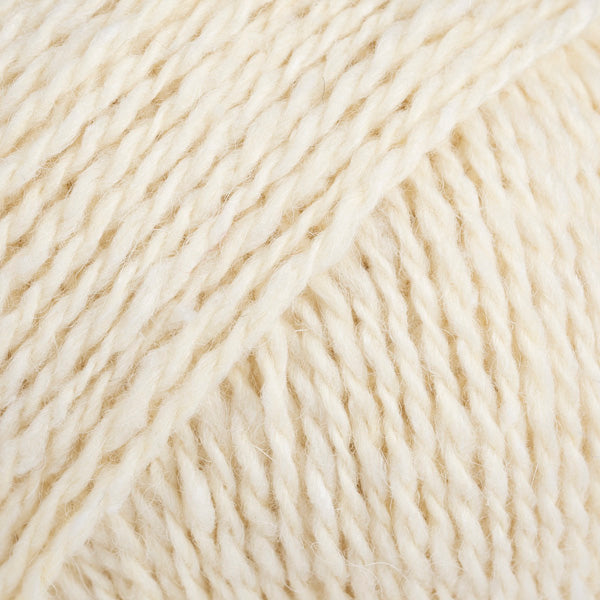 Close-up of off-white wool/alpaca/viscose yarn from Drops