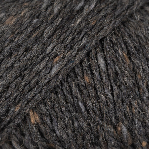 Close-up of grey-black wool/alpaca/viscose yarn from Drops