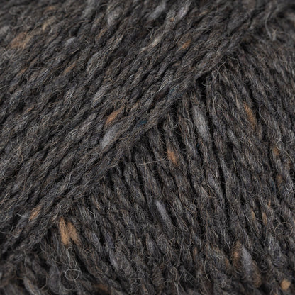 Close-up of grey-black wool/alpaca/viscose yarn from Drops