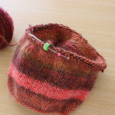 Clover 3162 Circular Stitch Holder (Long)