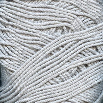 757 Moonbeam (pale grey)