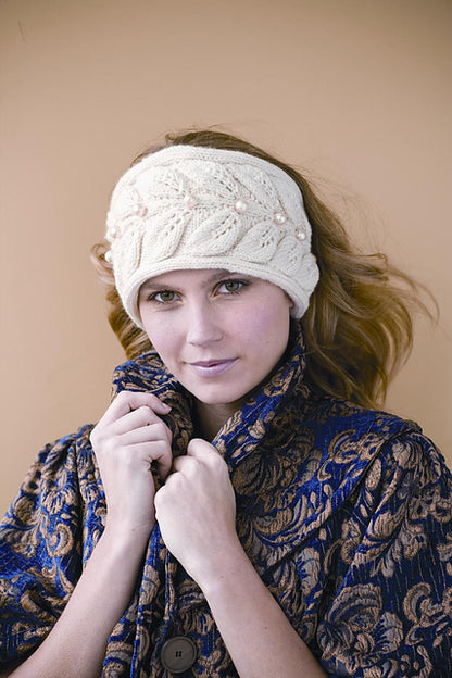 Hattitude: Knits for Every Mood